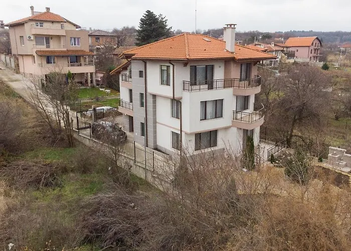 View فيلة فارنا