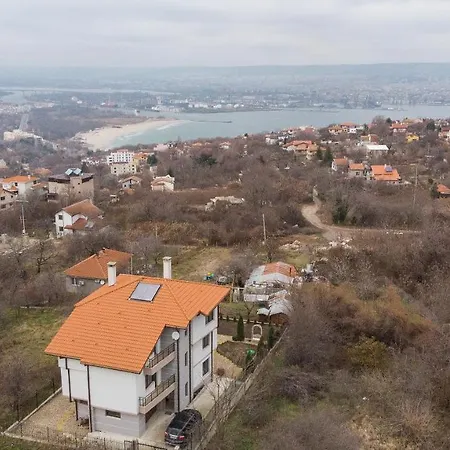 Villa View *